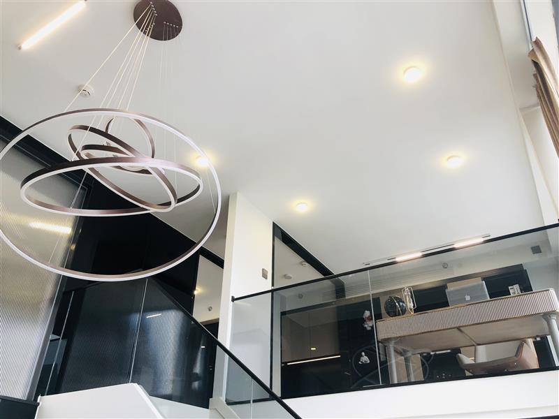 成都超火LOFT，总价36万买地铁口商场旁套二LOFT跃层复式公寓，清盘特价！